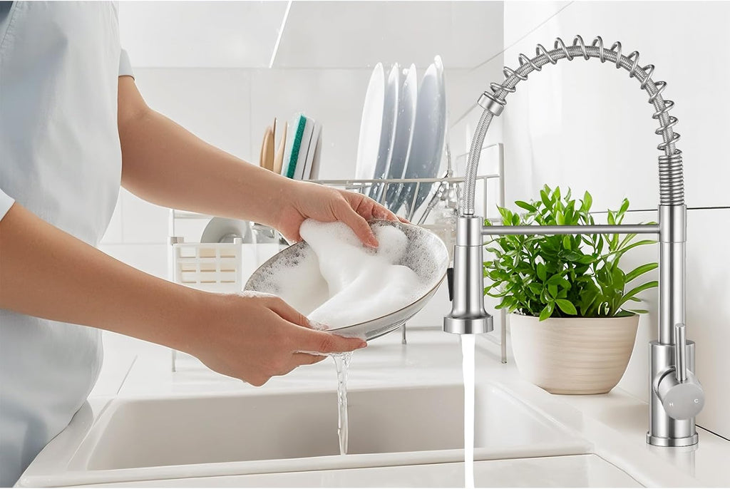 PSIL Kitchen Faucet with Pull Down Sprayer,Commercial Single Handle Stainless Steel Kitchen Faucets with Deck Plate (Brush Nickel)